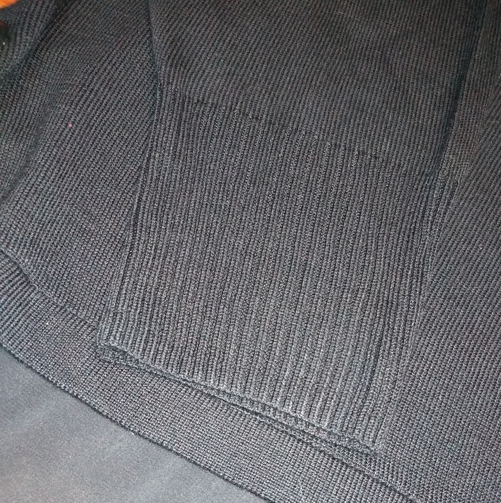 Michel Studio Collection, Black Knit Top, Size 4X, Gauze Trim on Bottom … - Picture 8 of 13